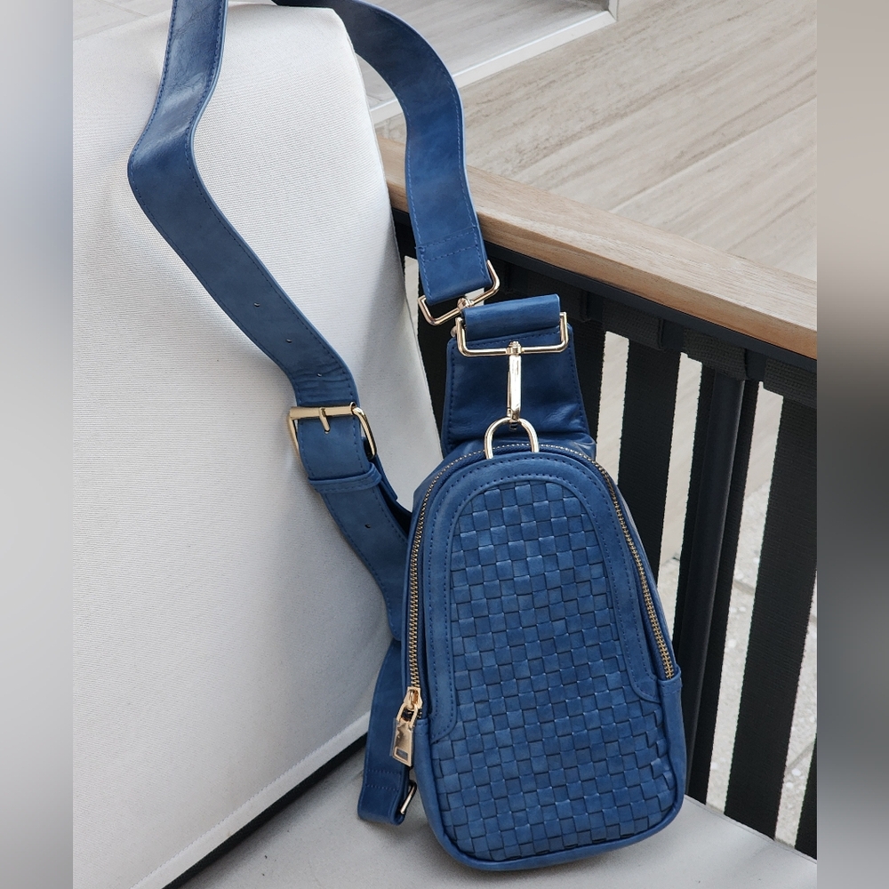 Pretty Simple Women's Waverly Navy Woven Vegan Leather Sling Crossbody Bag - Picture 2 of 7
